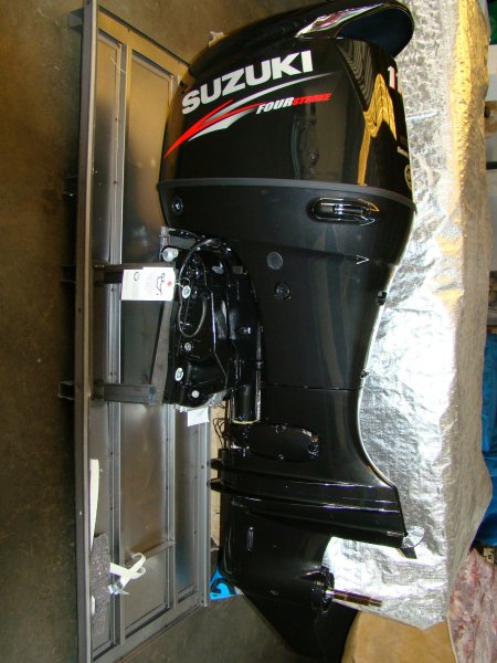 Selling New/Used Outboard Motor engine,Trailers,Minn Kota,Humminbird,Garmin